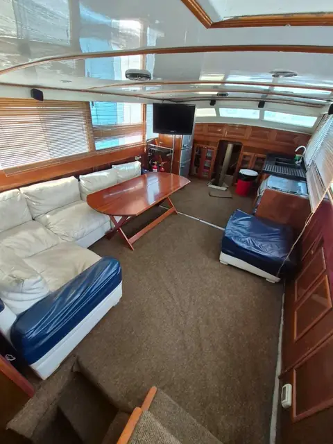 Sala interior del Yate Letta Premium